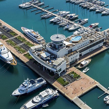 Yacht Club Marina Di Loano Hotel Exterior photo